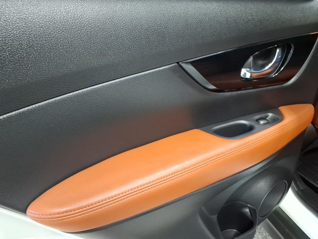 2018 Nissan Rogue Image 21