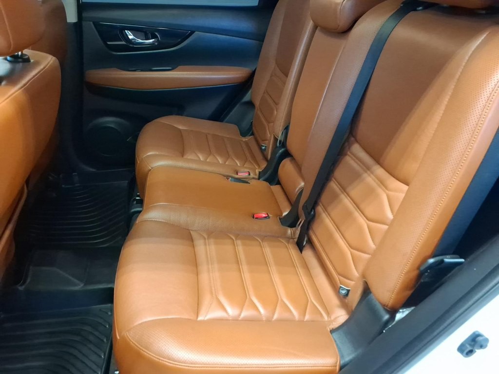 2018 Nissan Rogue Image 22