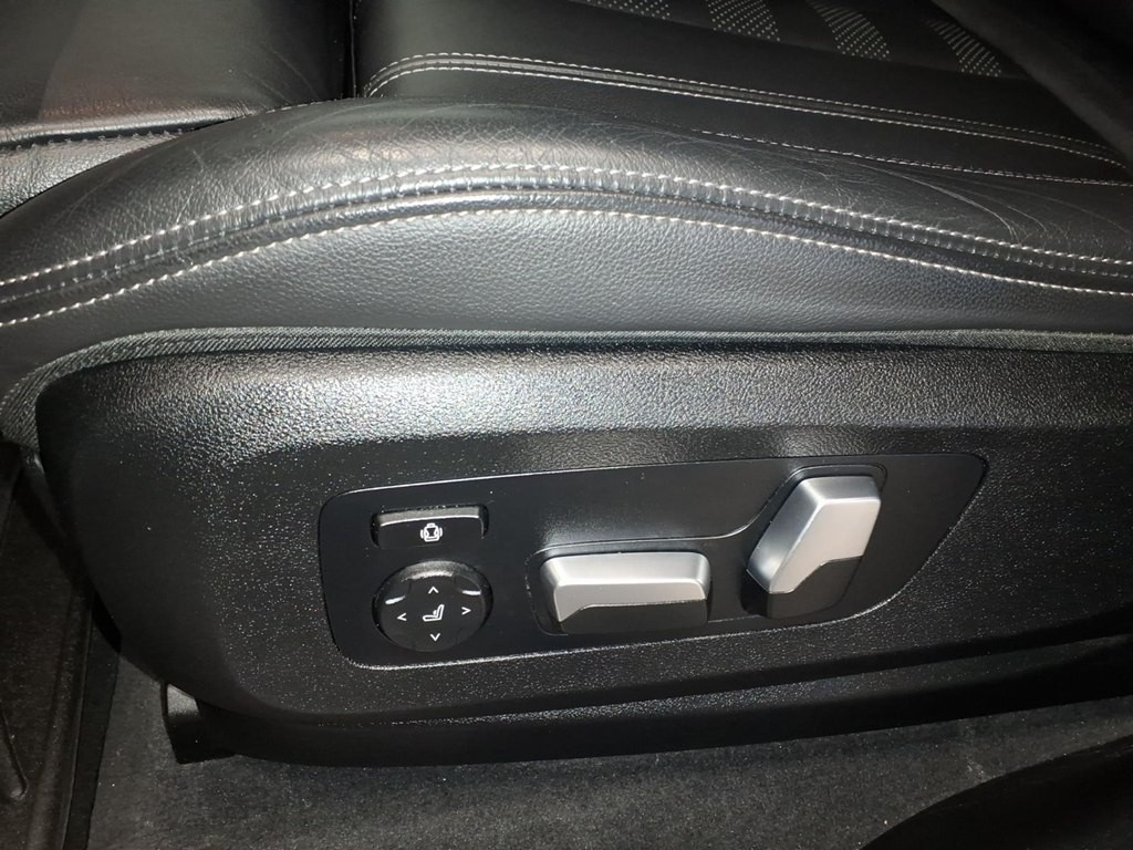 2020 BMW X5 Image 20