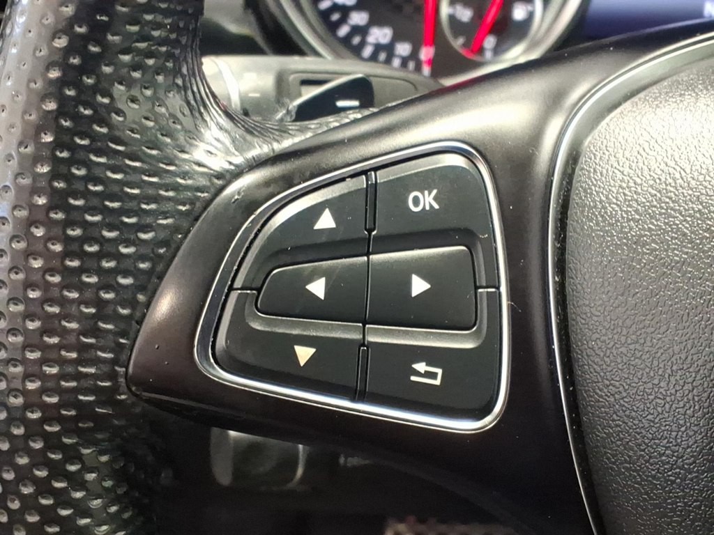 2019 Mercedes-Benz GLE-Class Image 10