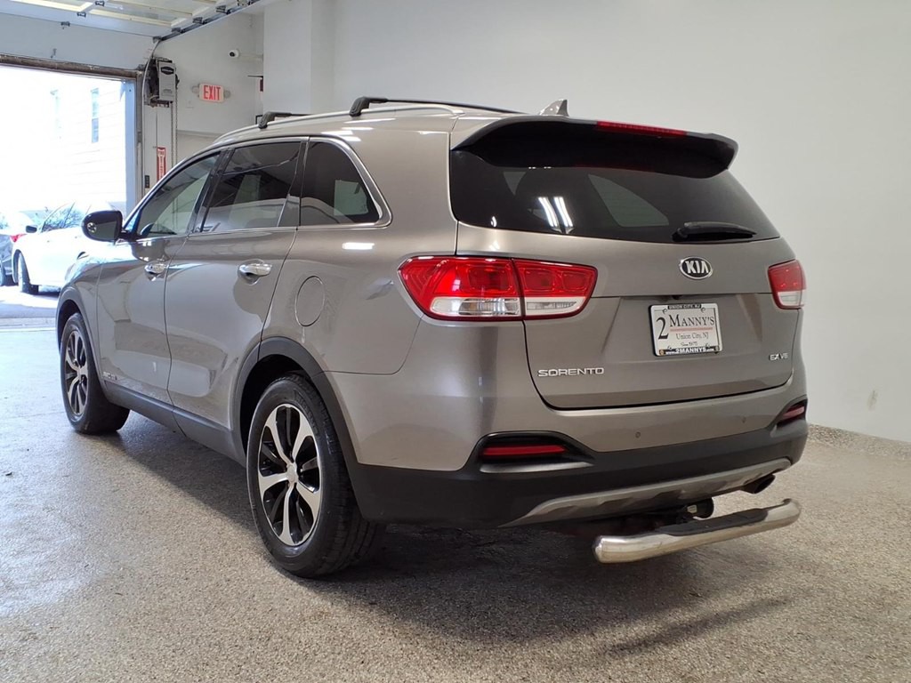 2017 Kia Sorento Image 6