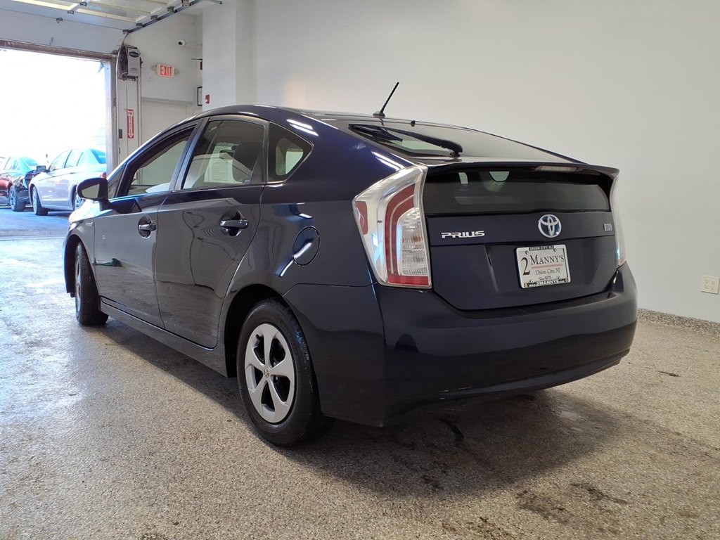 2014 Toyota Prius Image 6