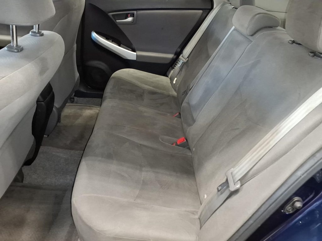 2014 Toyota Prius Image 17