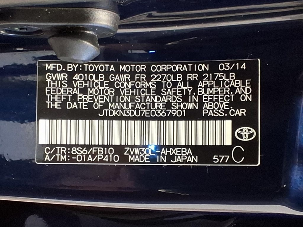 2014 Toyota Prius Image 19