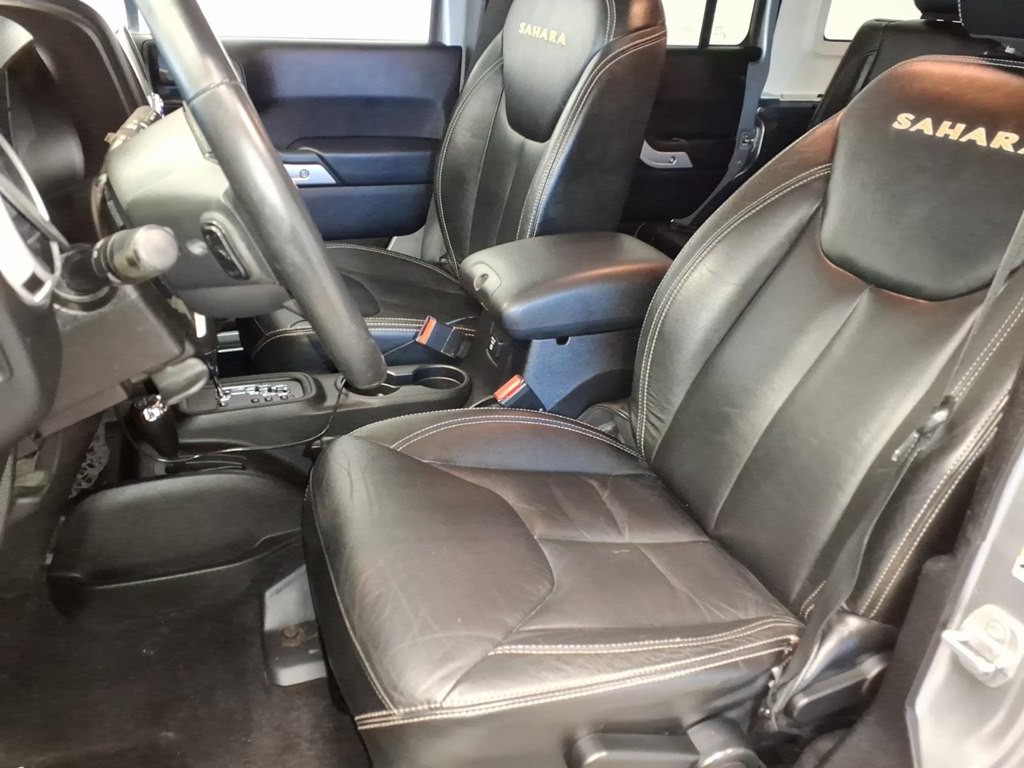 2013 Jeep Wrangler Unlimited Image 15