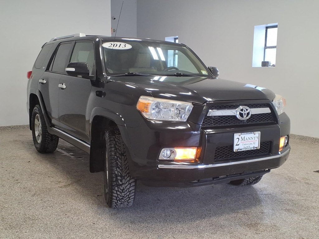 2013 Toyota 4Runner Image 3