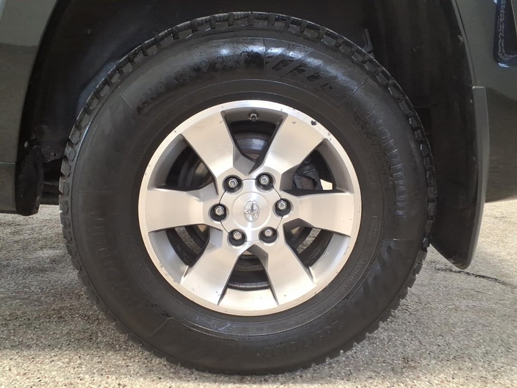 2013 Toyota 4Runner Image 7