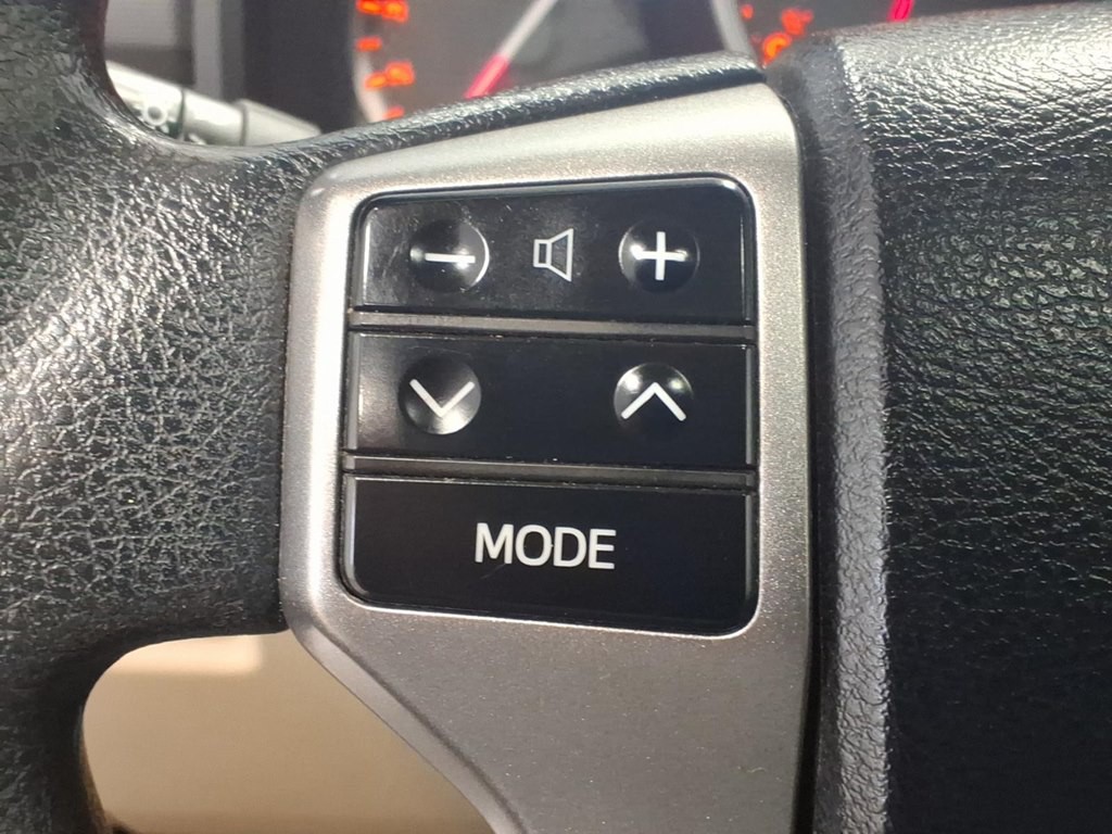 2013 Toyota 4Runner Image 11