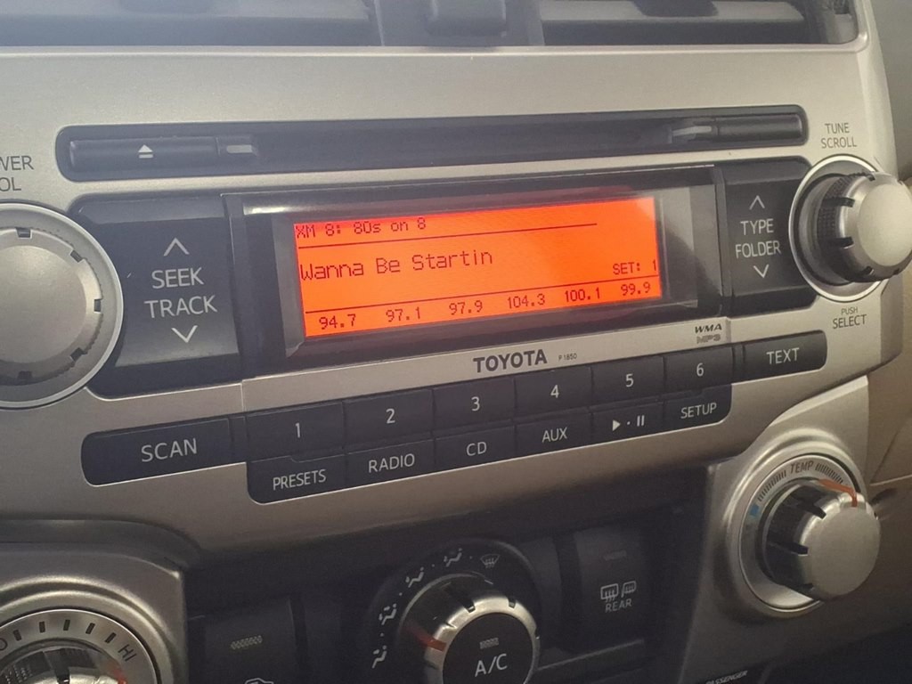 2013 Toyota 4Runner Image 16