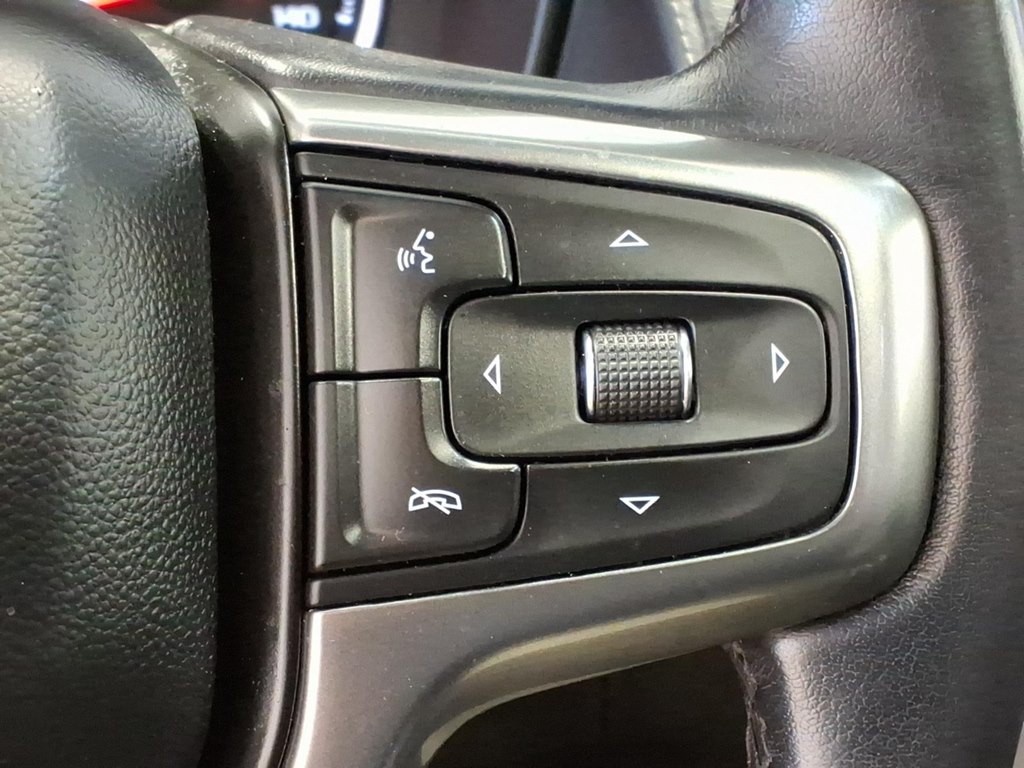 2021 Chevrolet Suburban Image 13