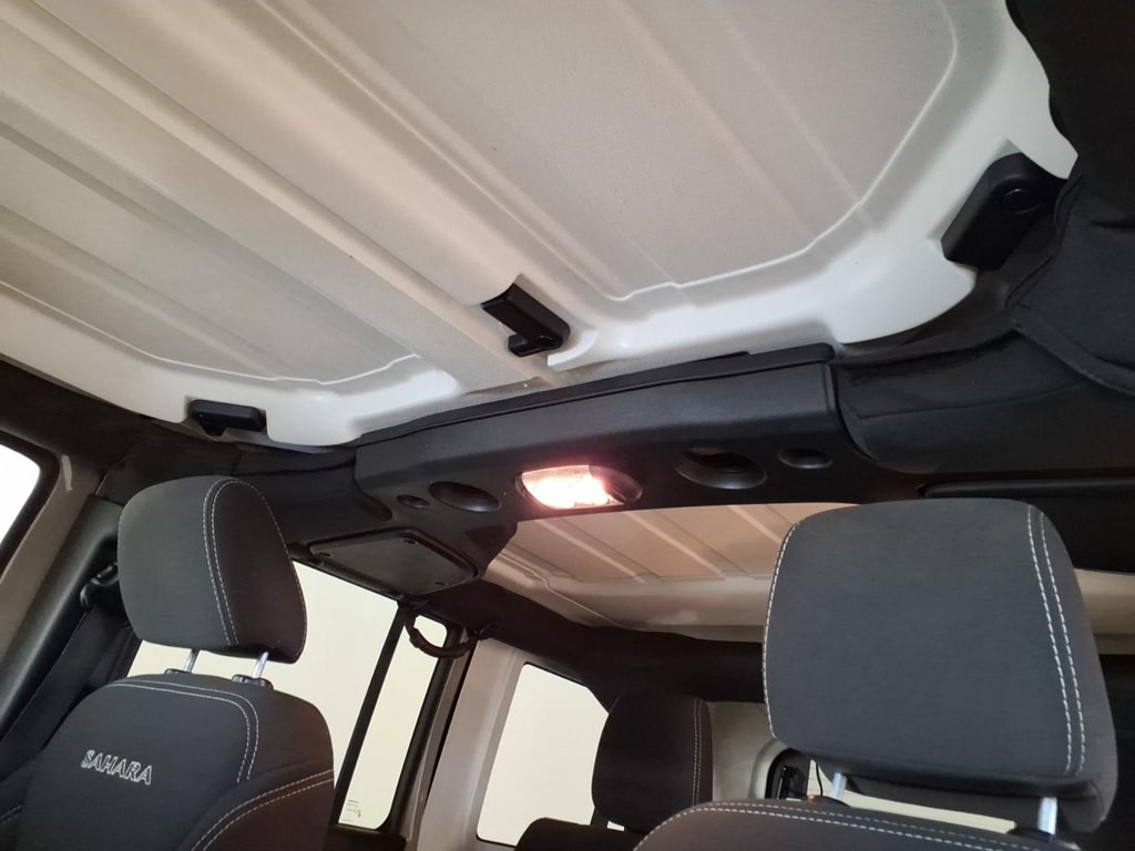 2018 Jeep Wrangler Image 19