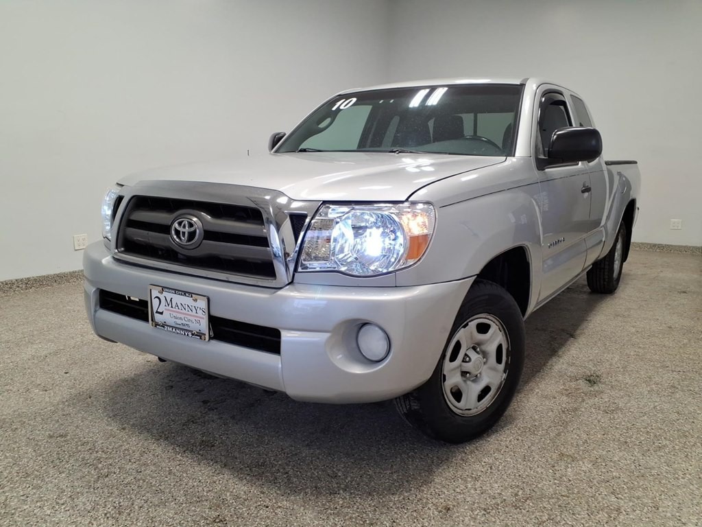 2010 Toyota Tacoma Image 1
