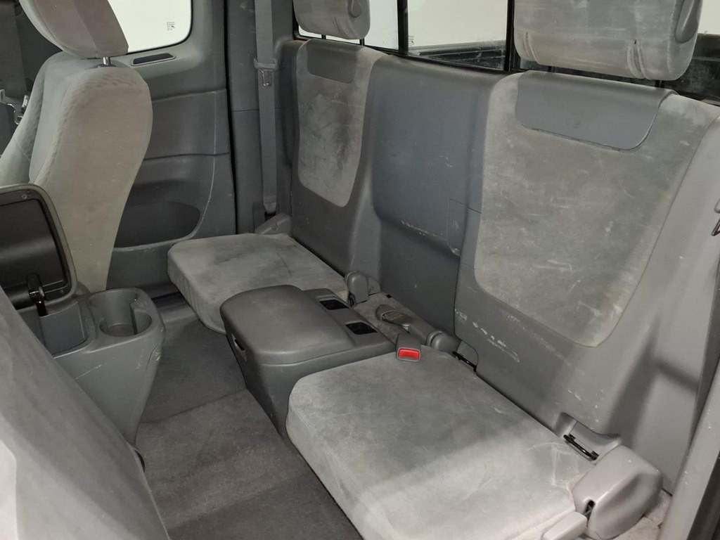 2010 Toyota Tacoma Image 18