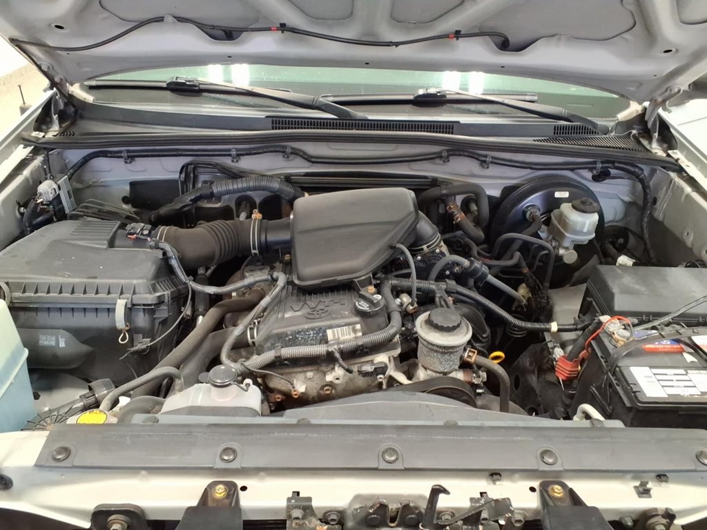 2010 Toyota Tacoma Image 20