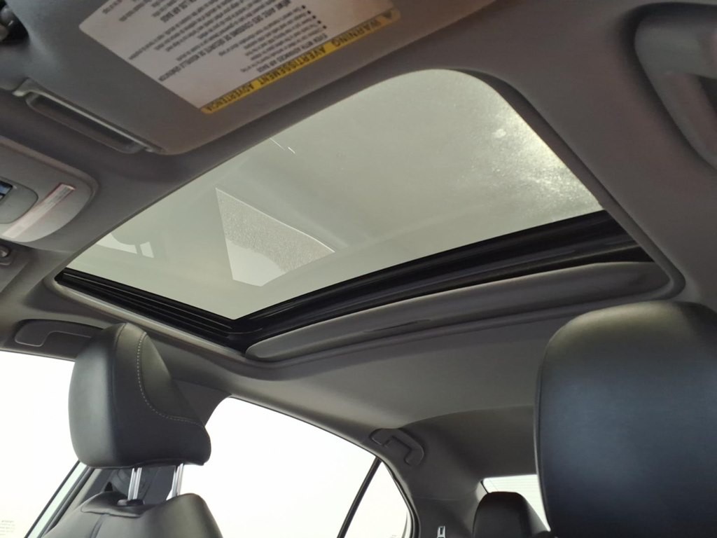 2019 Toyota Camry Image 20