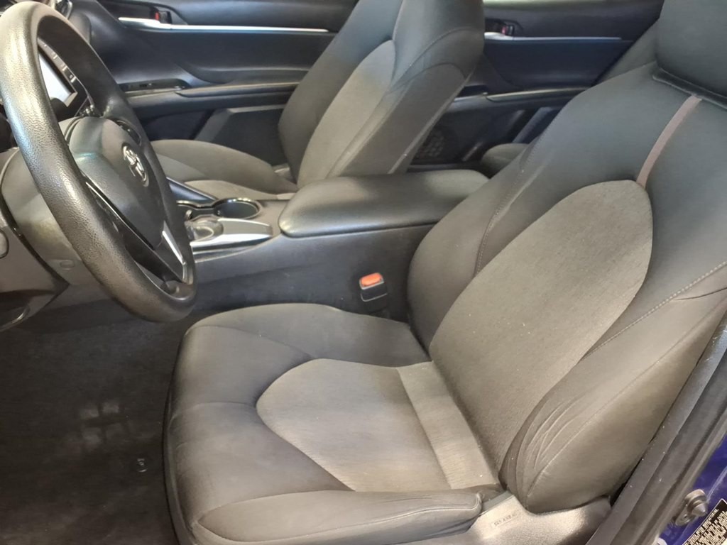 2018 Toyota Camry Image 15