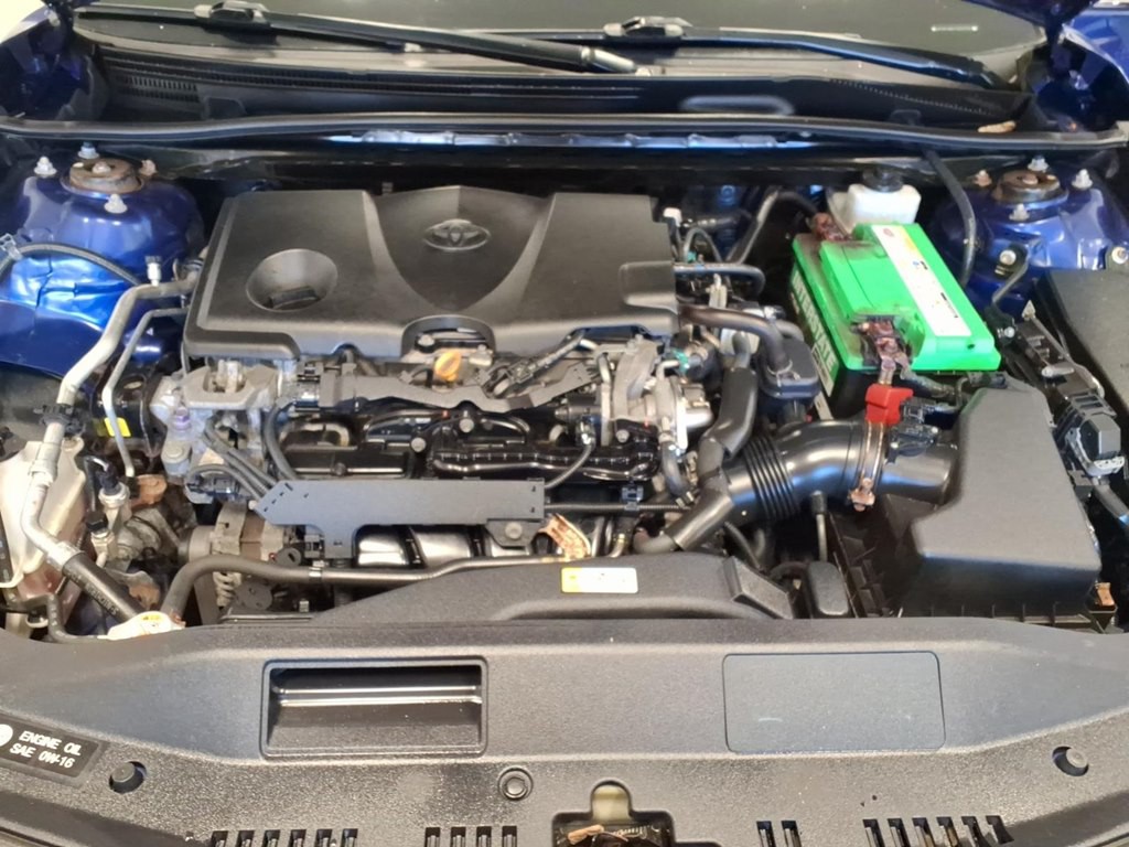 2018 Toyota Camry Image 19