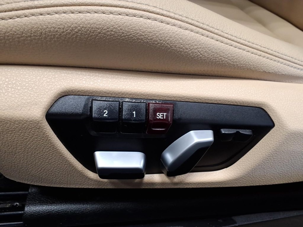 2017 BMW 4 Series Image 18