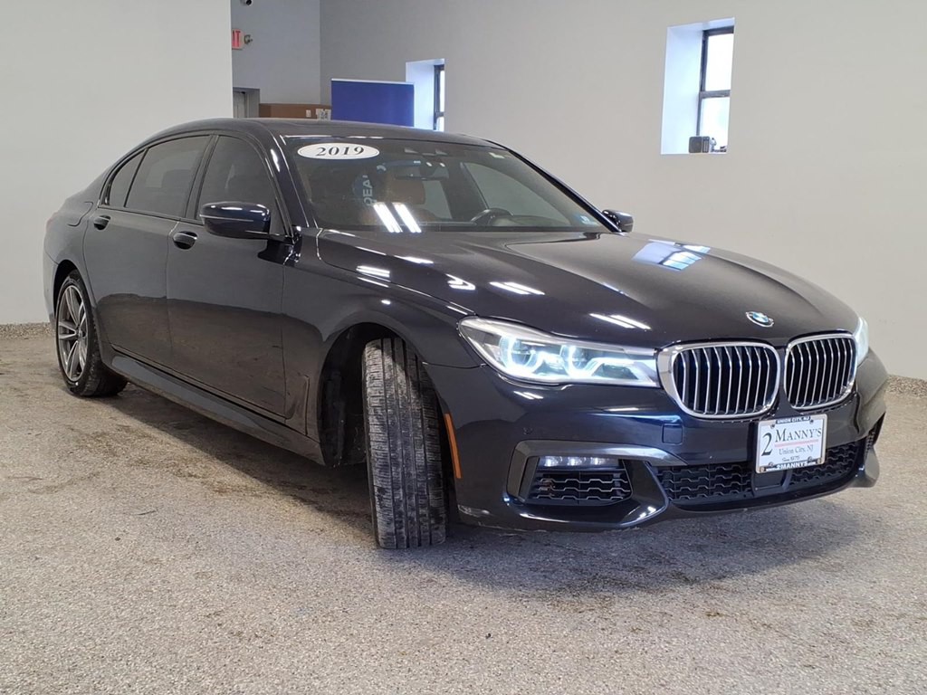 2019 BMW 7 Series Image 3