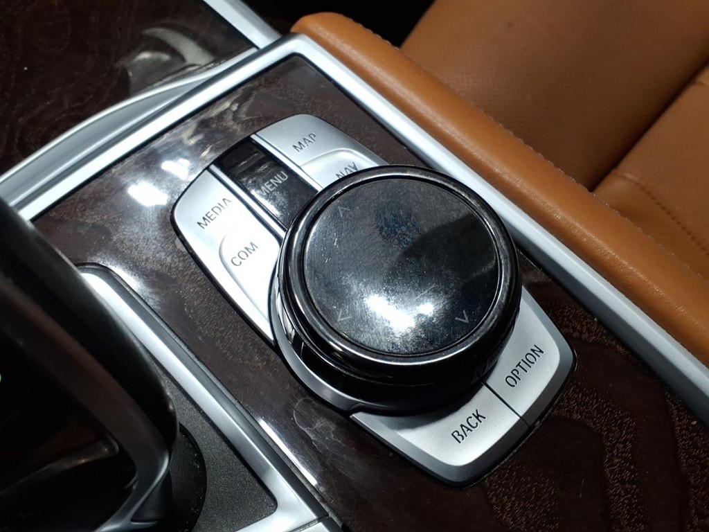 2019 BMW 7 Series Image 18