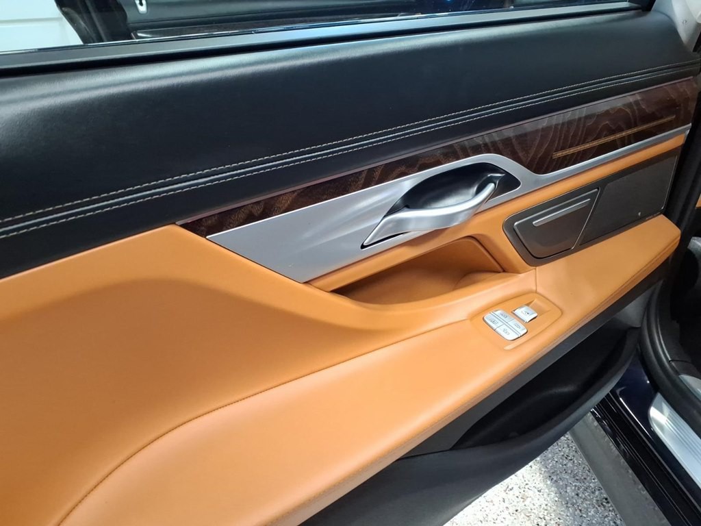 2019 BMW 7 Series Image 21