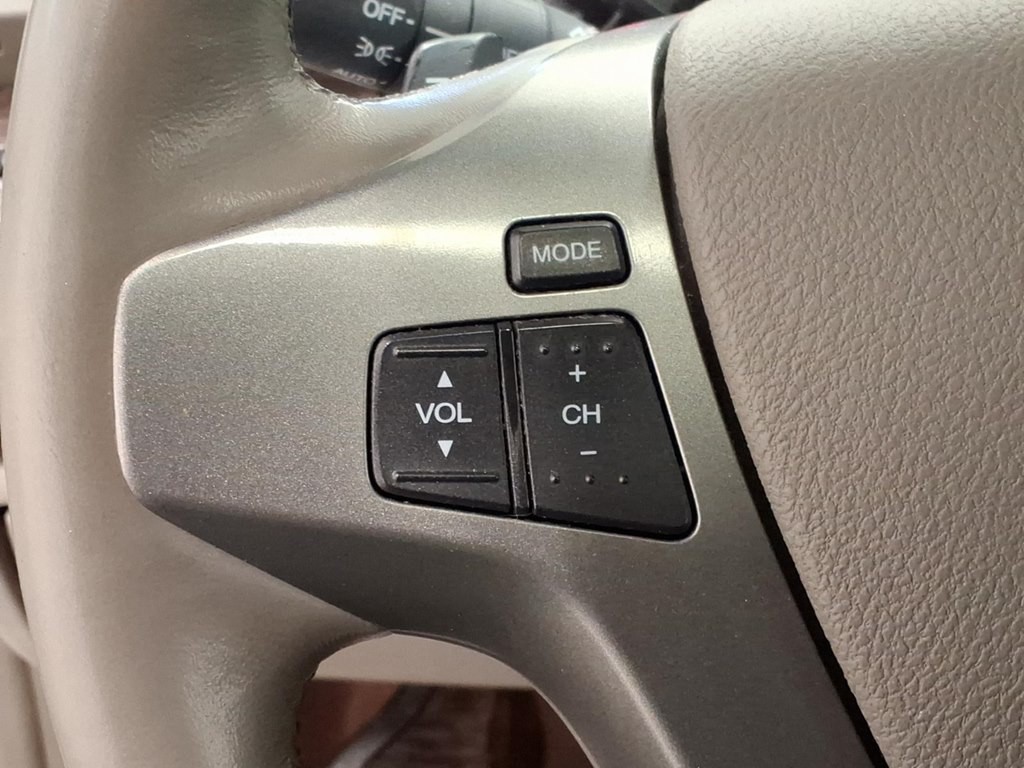 2011 Acura MDX Image 10