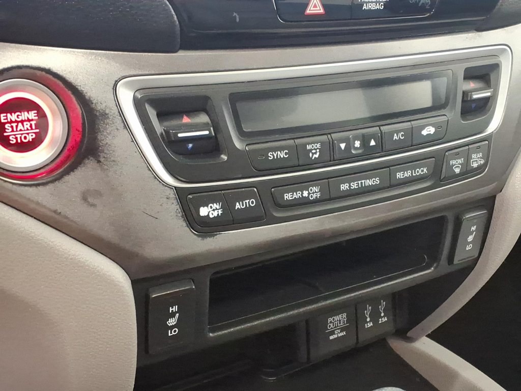 2016 Honda Pilot Image 16