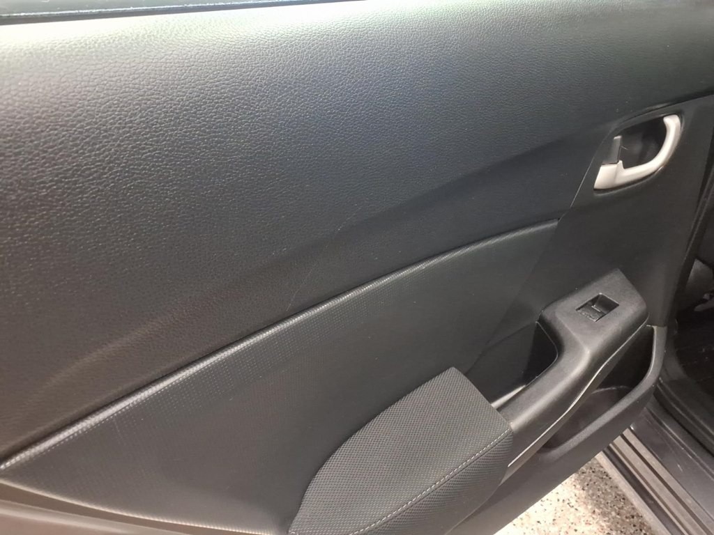 2014 Honda Civic Image 17