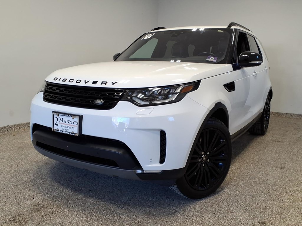 2017 Land Rover Discovery Image 1