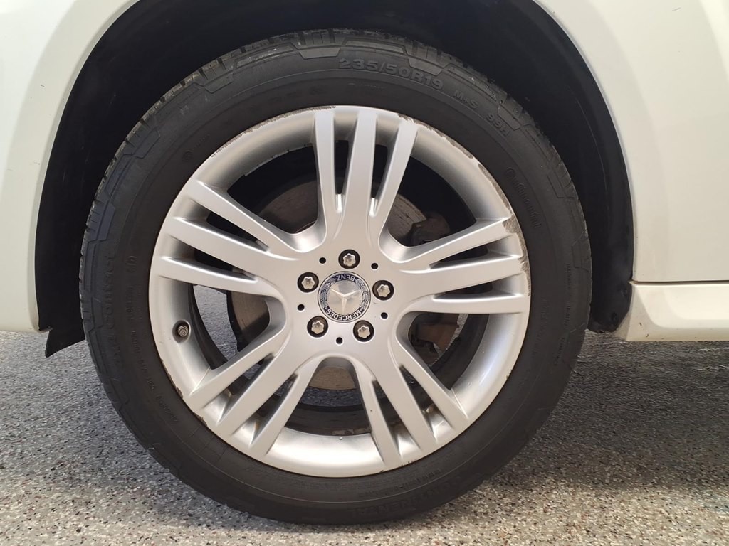 2014 Mercedes-Benz GLK-Class Image 7