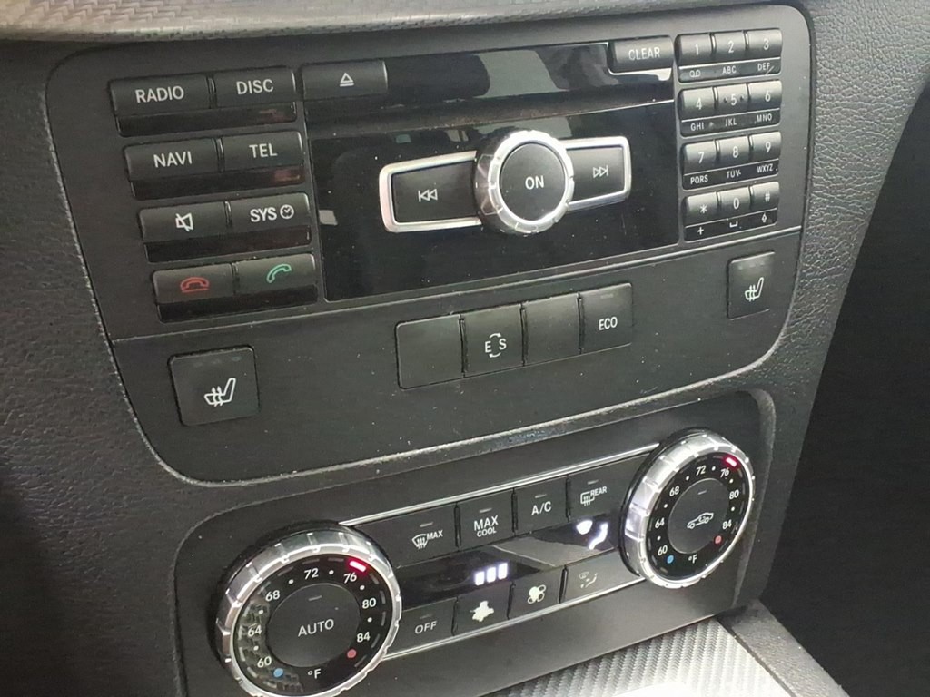 2014 Mercedes-Benz GLK-Class Image 15