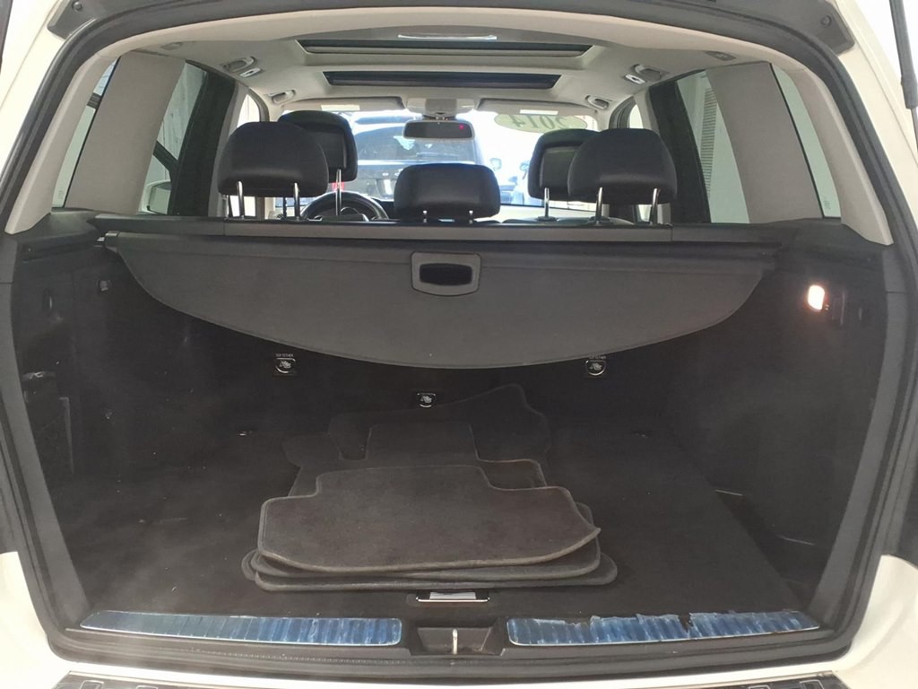 2014 Mercedes-Benz GLK-Class Image 24