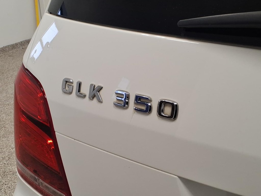 2014 Mercedes-Benz GLK-Class Image 25