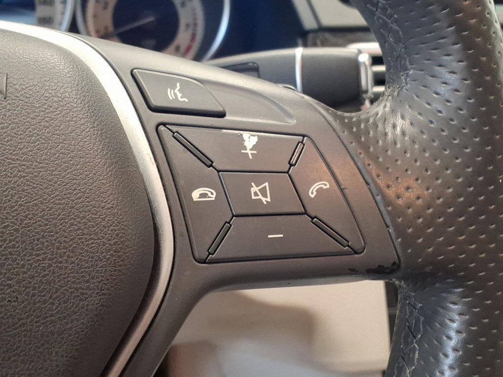 2014 Mercedes-Benz E-Class Image 12