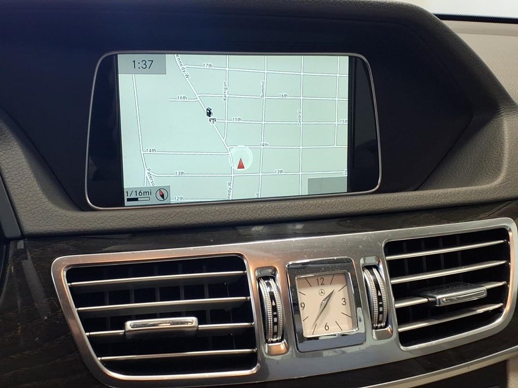 2014 Mercedes-Benz E-Class Image 13