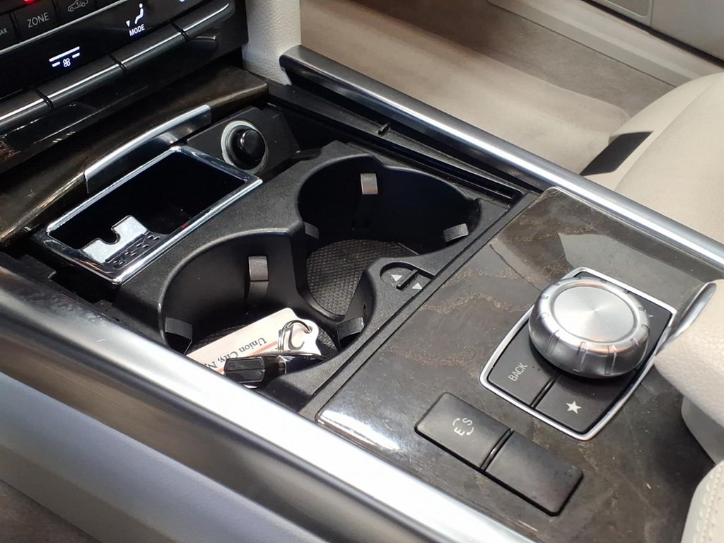 2014 Mercedes-Benz E-Class Image 17