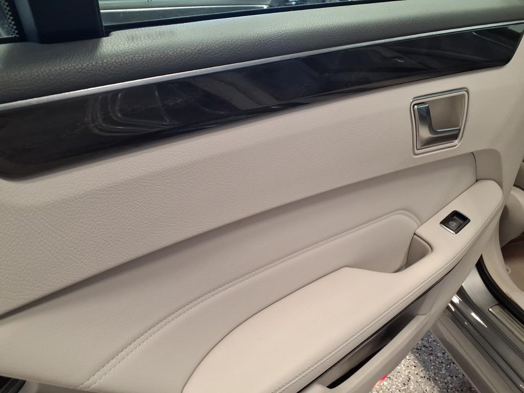 2014 Mercedes-Benz E-Class Image 19