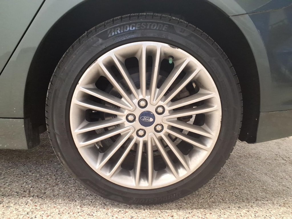 2016 Ford Fusion Image 7