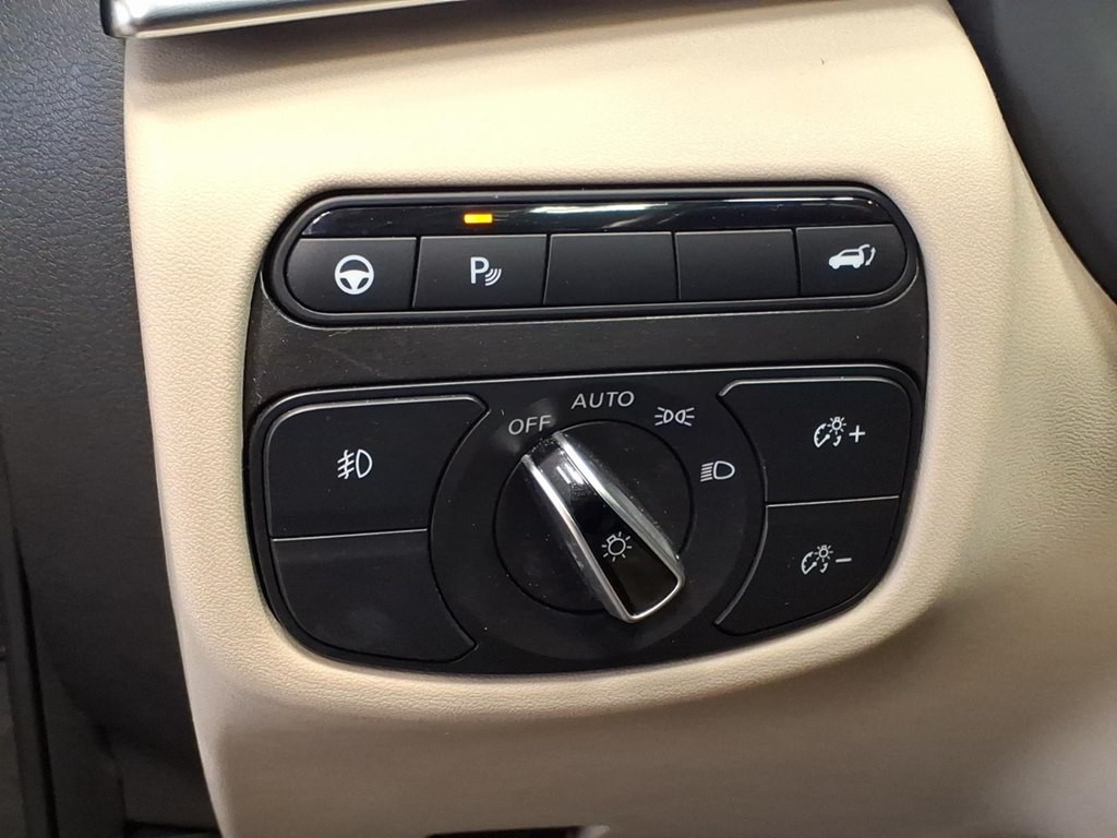 2021 INFINITI QX50 Image 10