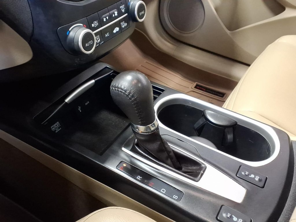 2017 Acura RDX Image 17