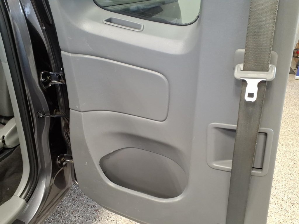 2015 Toyota Tacoma Image 19