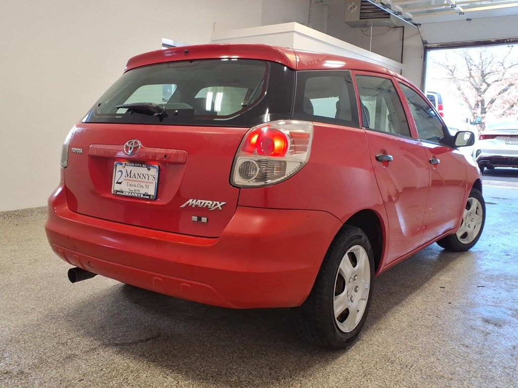 2005 Toyota Matrix Image 4