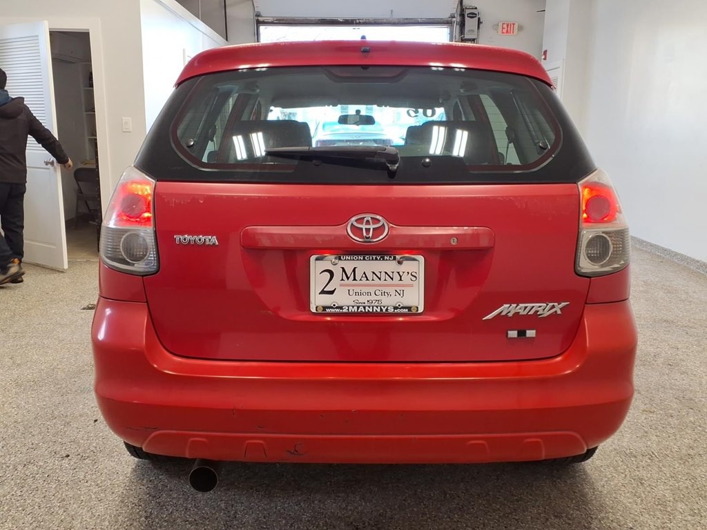 2005 Toyota Matrix Image 5