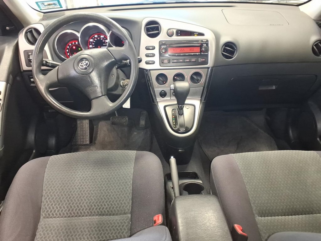 2005 Toyota Matrix Image 9