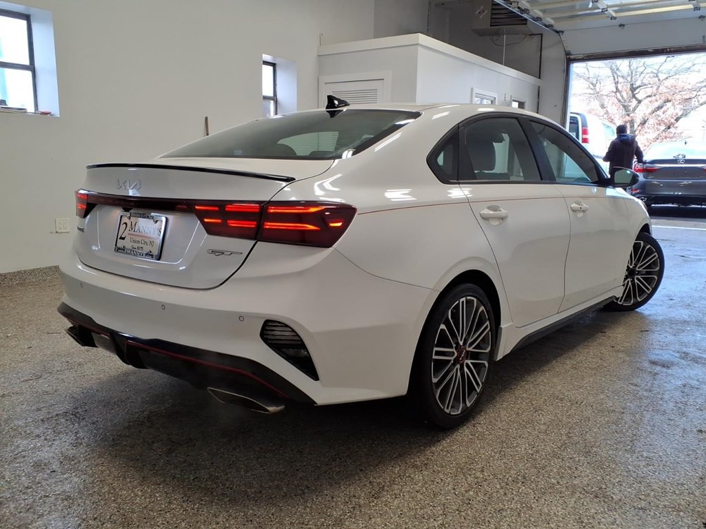 2024 Kia Forte Image 4