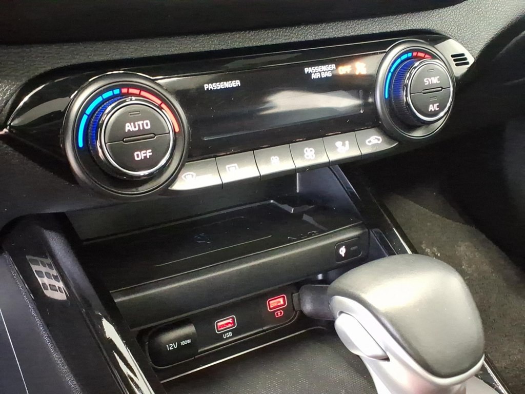 2024 Kia Forte Image 18