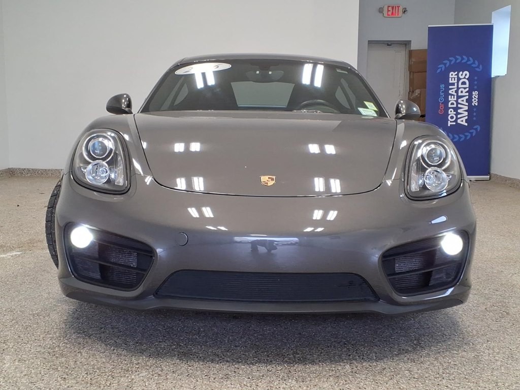 2016 Porsche Cayman Image 2
