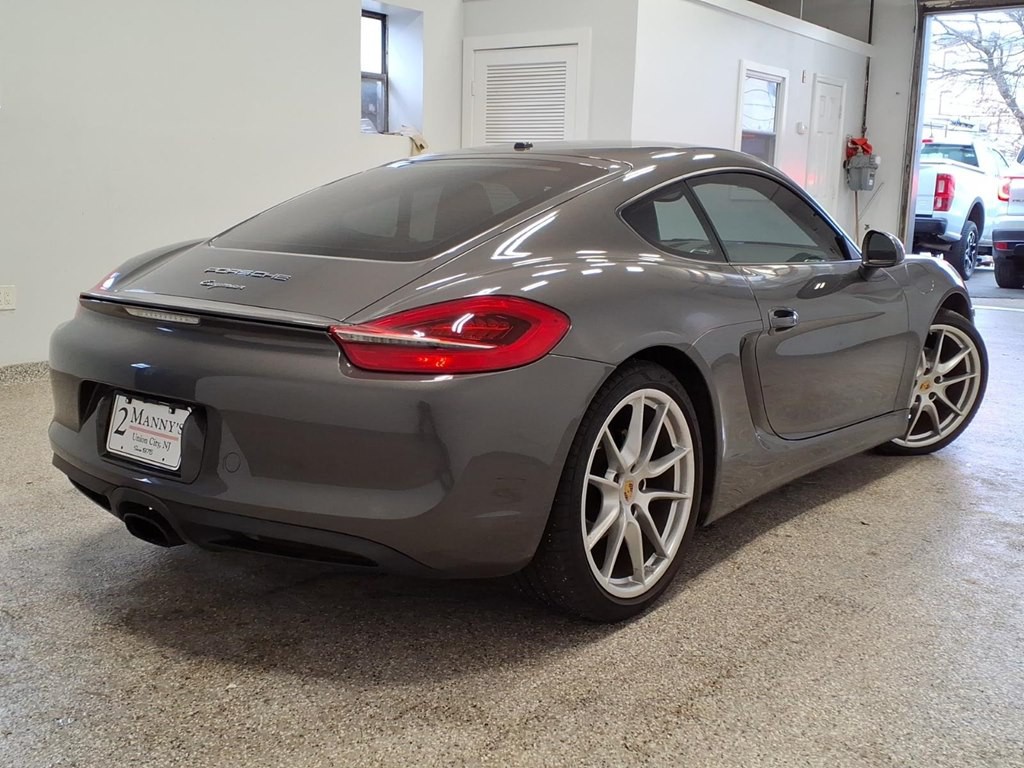 2016 Porsche Cayman Image 4