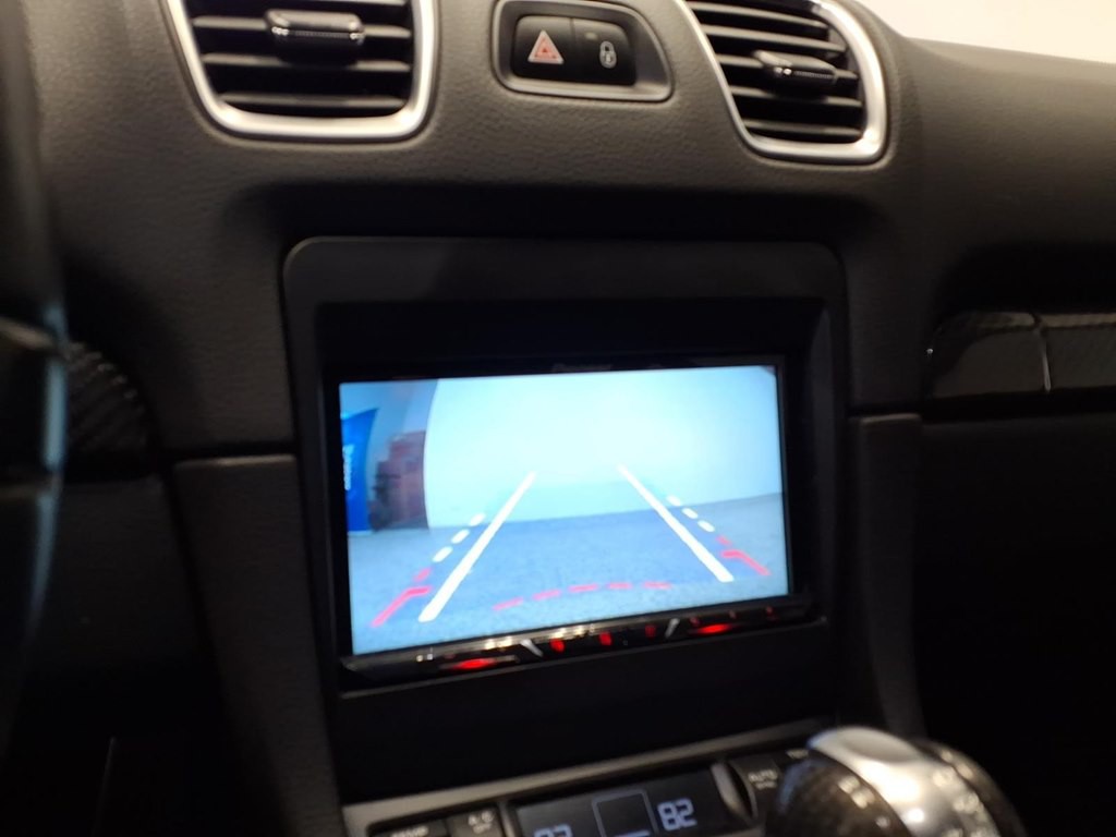 2016 Porsche Cayman Image 14