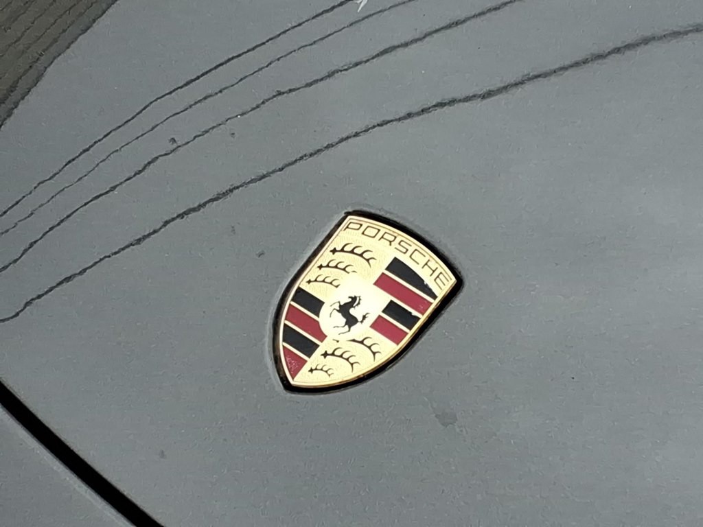 2016 Porsche Cayman Image 19